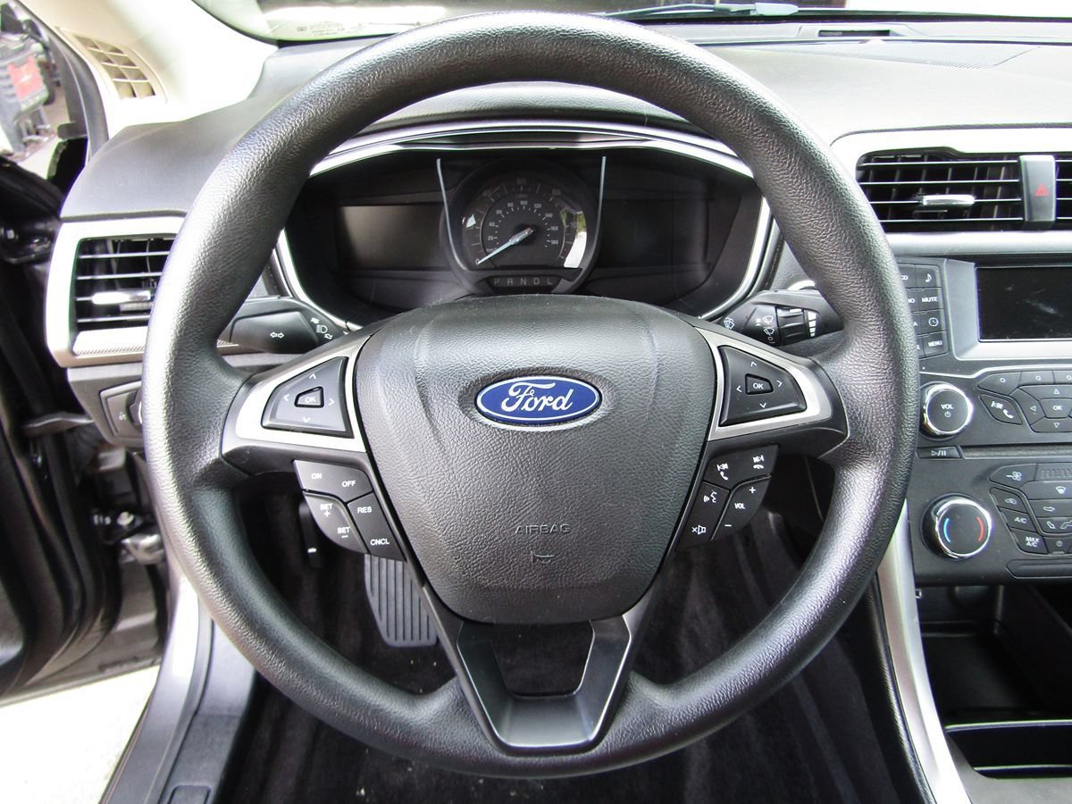 Used 2018 Ford Fusion S FWD image 6