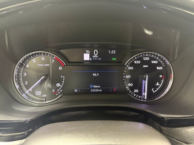 Used 2025 Cadillac XT5 Premium Luxury image 14
