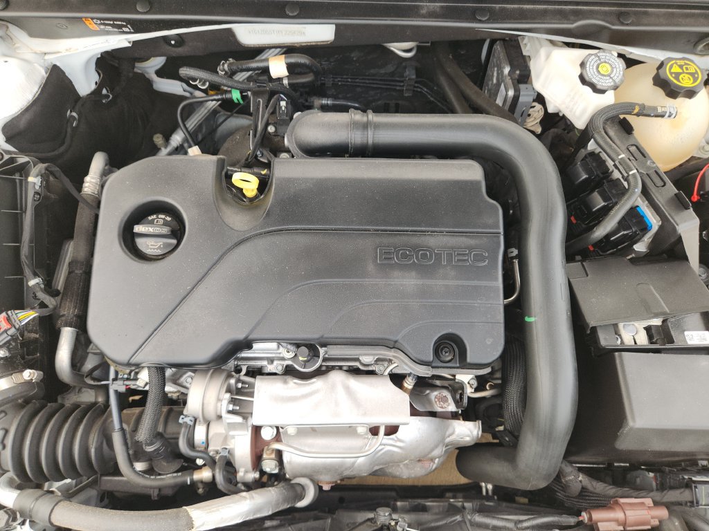 Used 2023 Chevrolet Malibu LT FWD image 31