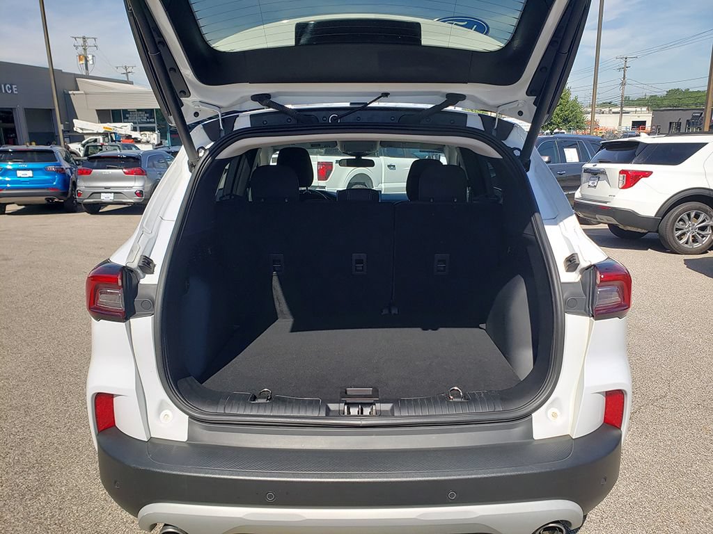 Certified 2023 Ford Escape Active w/ Tech Pack #2 FWD image 16