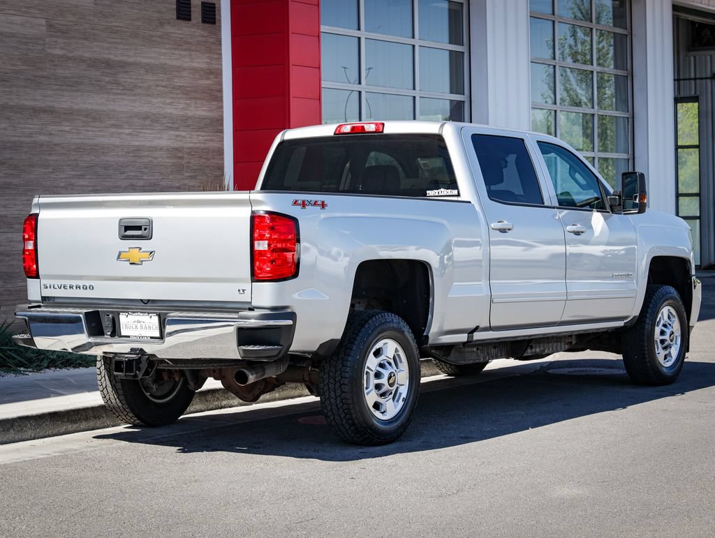 Used 2017 Chevrolet Silverado 2500 LT AWD/4WD image 3