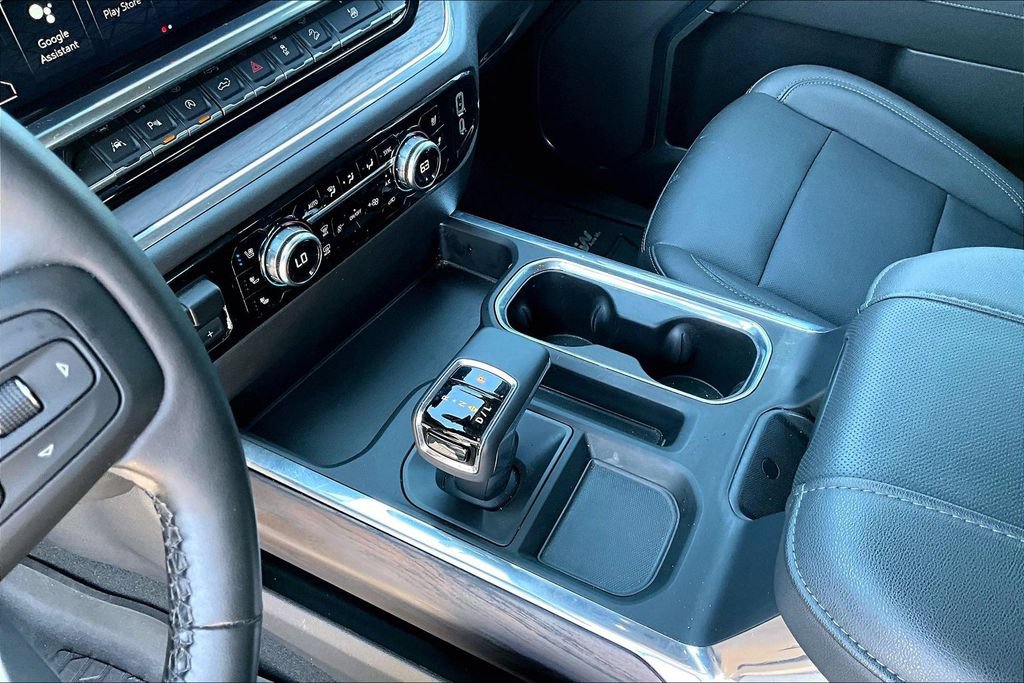 Used 2024 GMC Sierra 1500 SLT AWD/4WD image 17