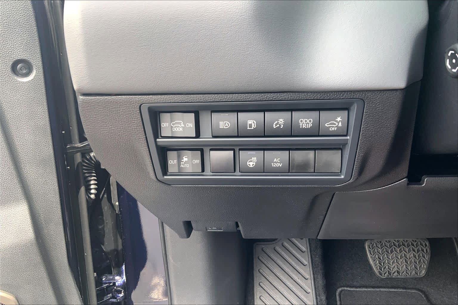 New 2026 Toyota Sequoia Capstone AWD/4WD image 20
