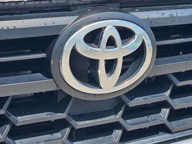 Used 2024 Toyota Tacoma TRD Sport image 4