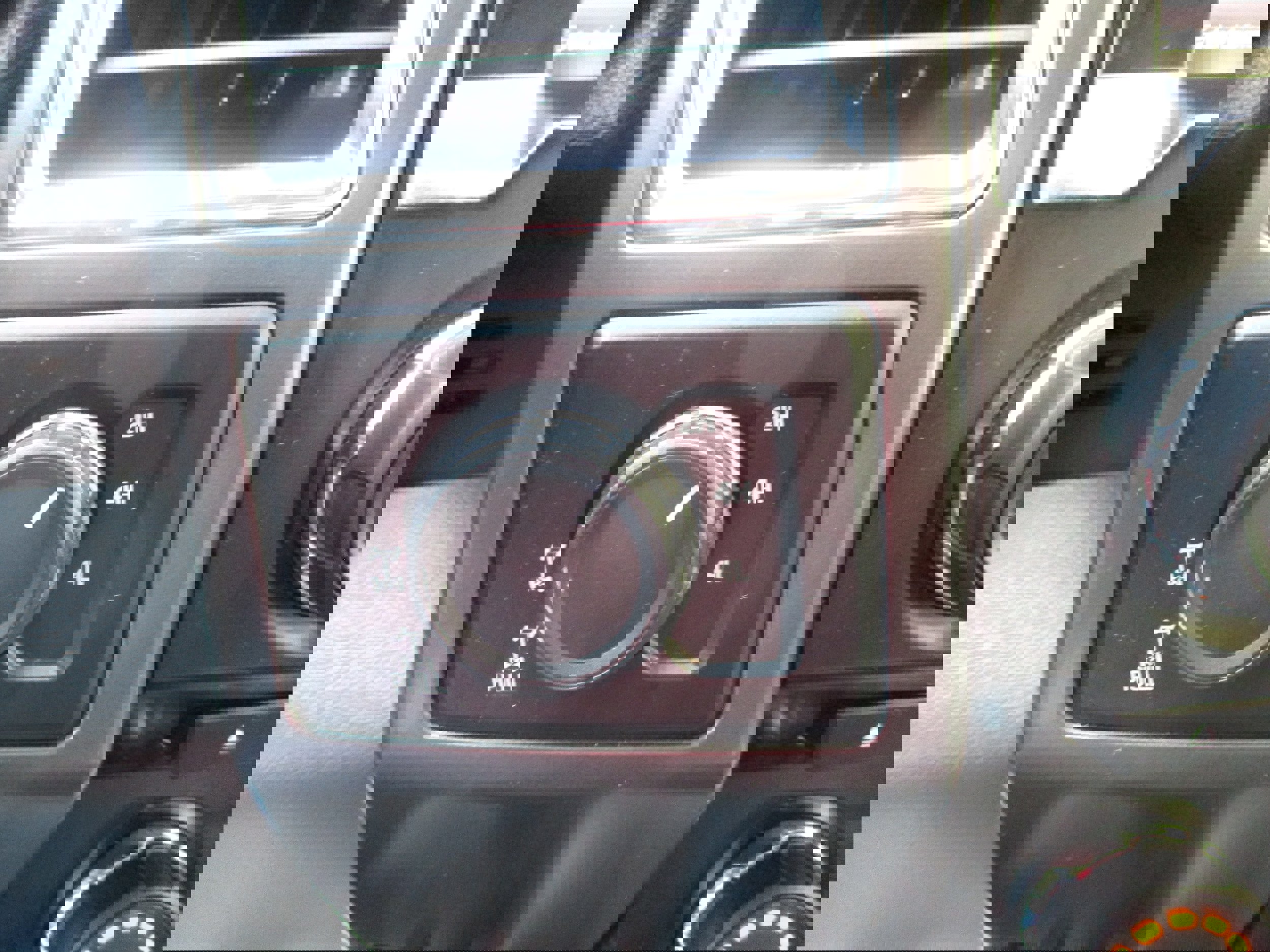 Used 2015 Ford F150 XLT w/ Equipment Group 302A Luxury image 19