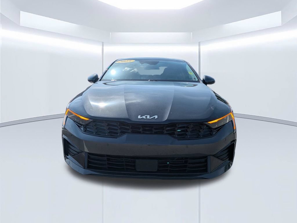 Used 2025 Kia K5 LXS FWD image 3