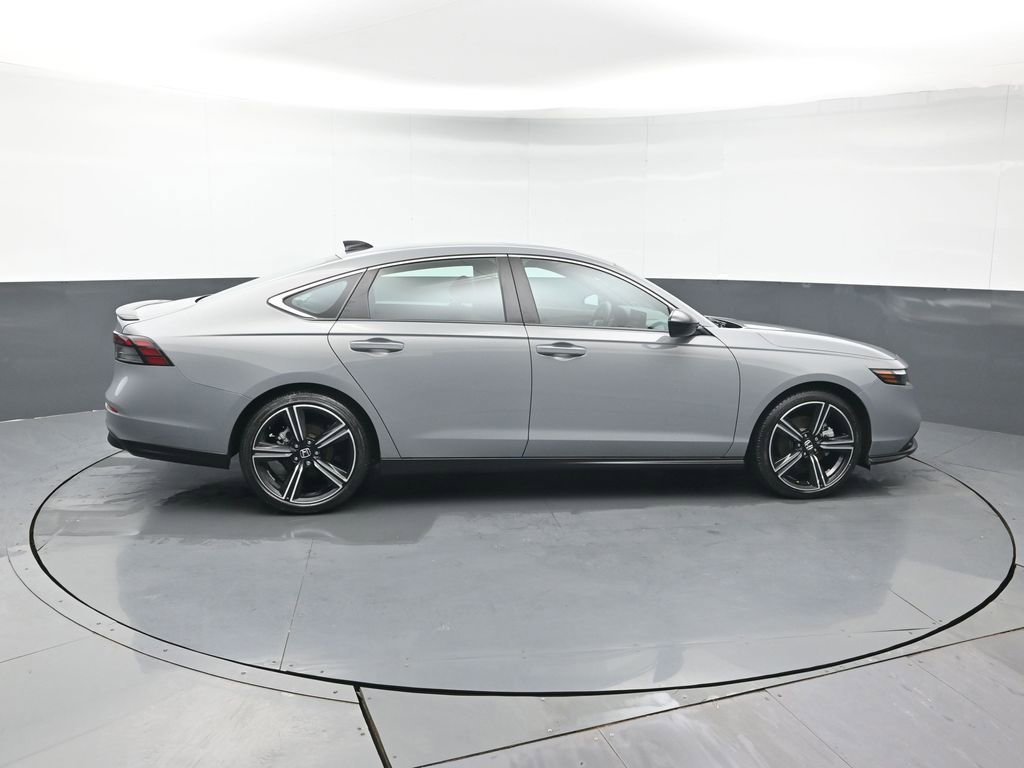 Certified 2024 Honda Accord Sport image 7