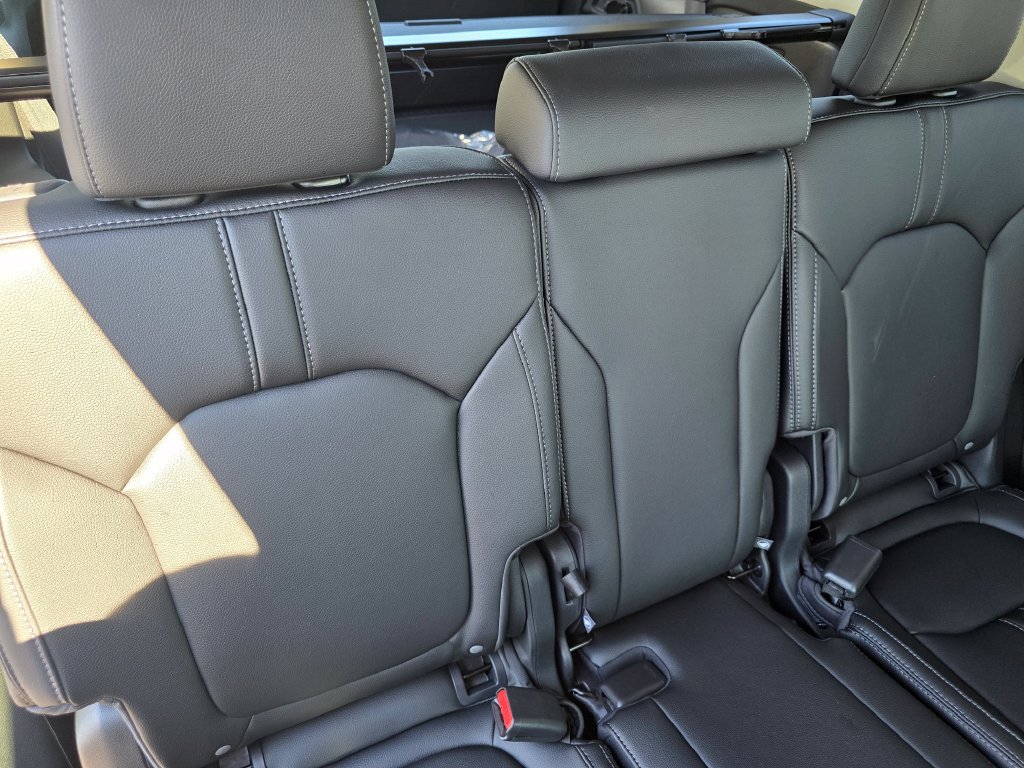 New 2026 Honda Pilot Touring image 14