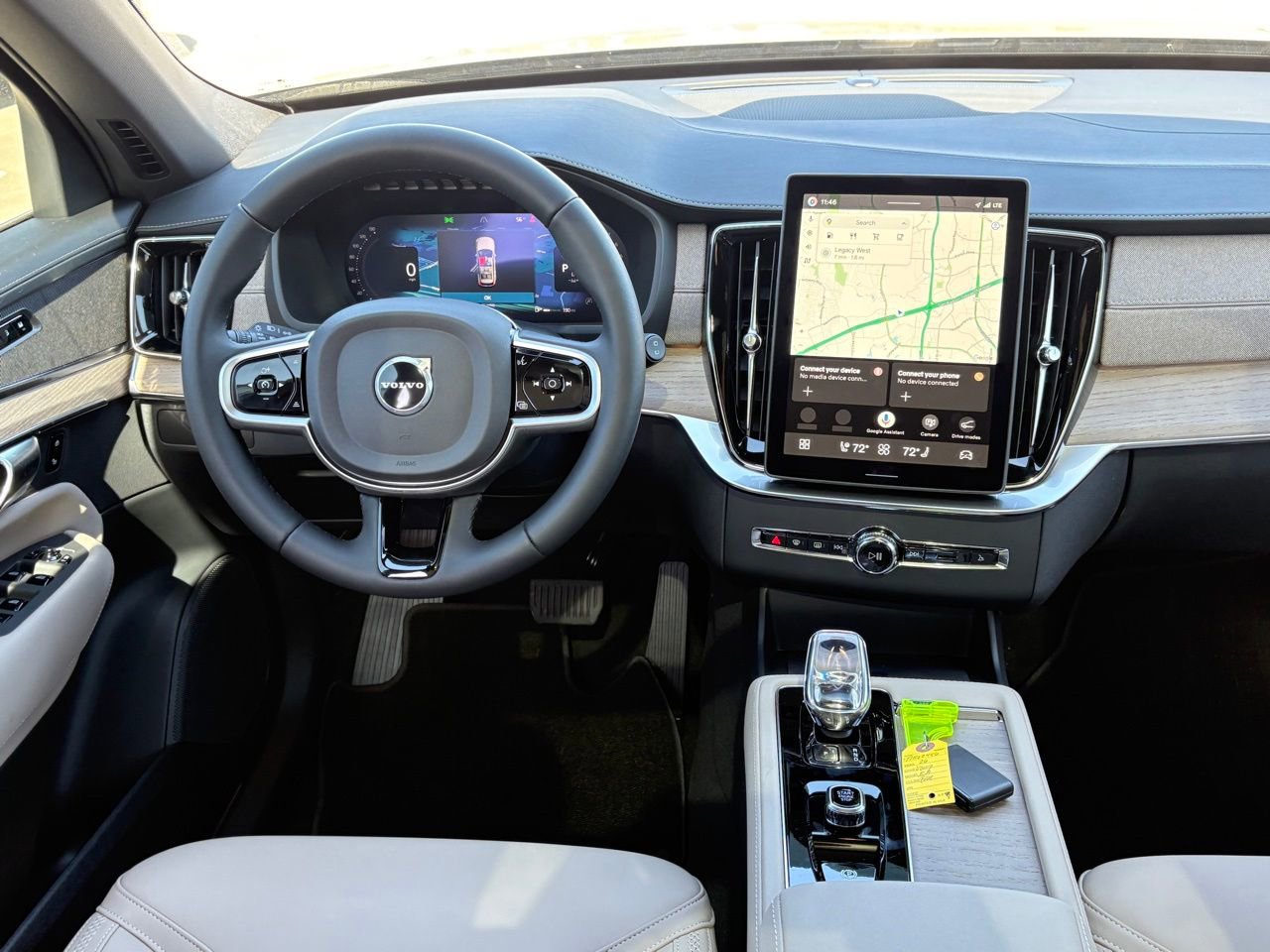 New 2026 Volvo XC90 B5 Core w/ Protection Package Premier image 12