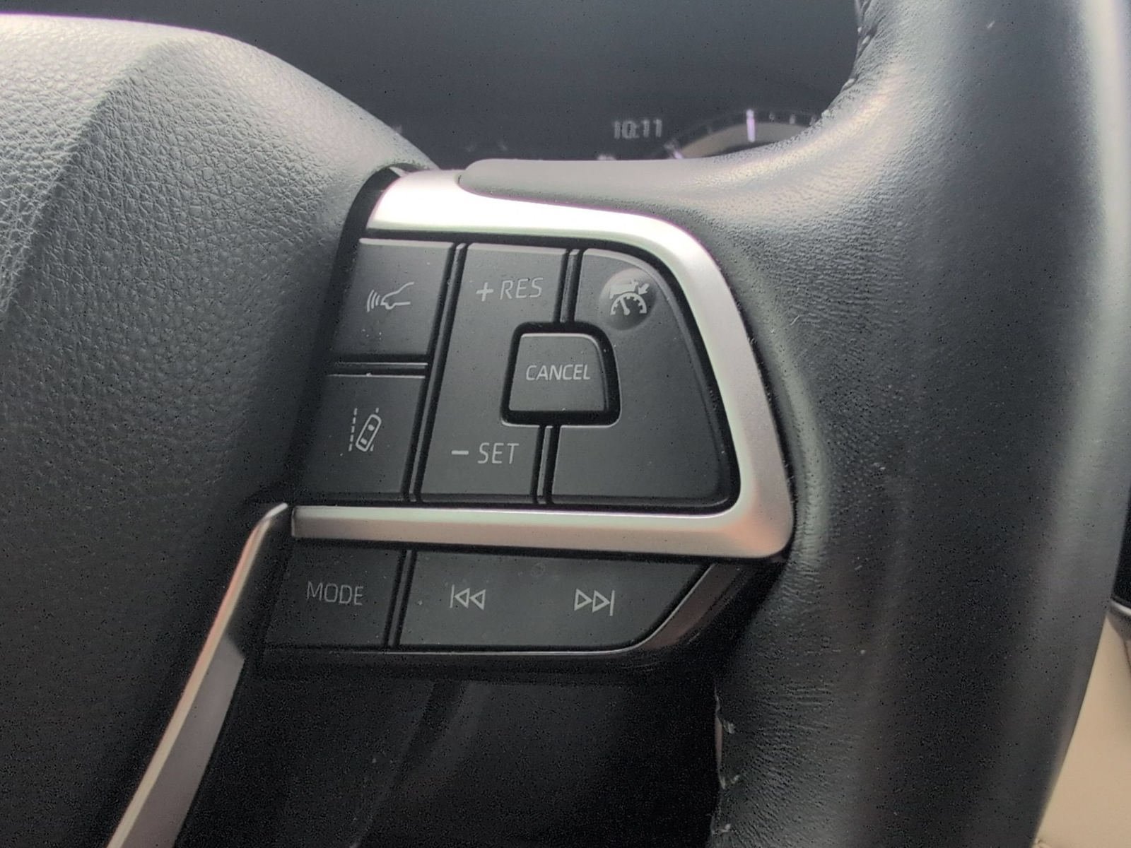 Used 2022 Toyota Highlander Limited AWD/4WD image 14