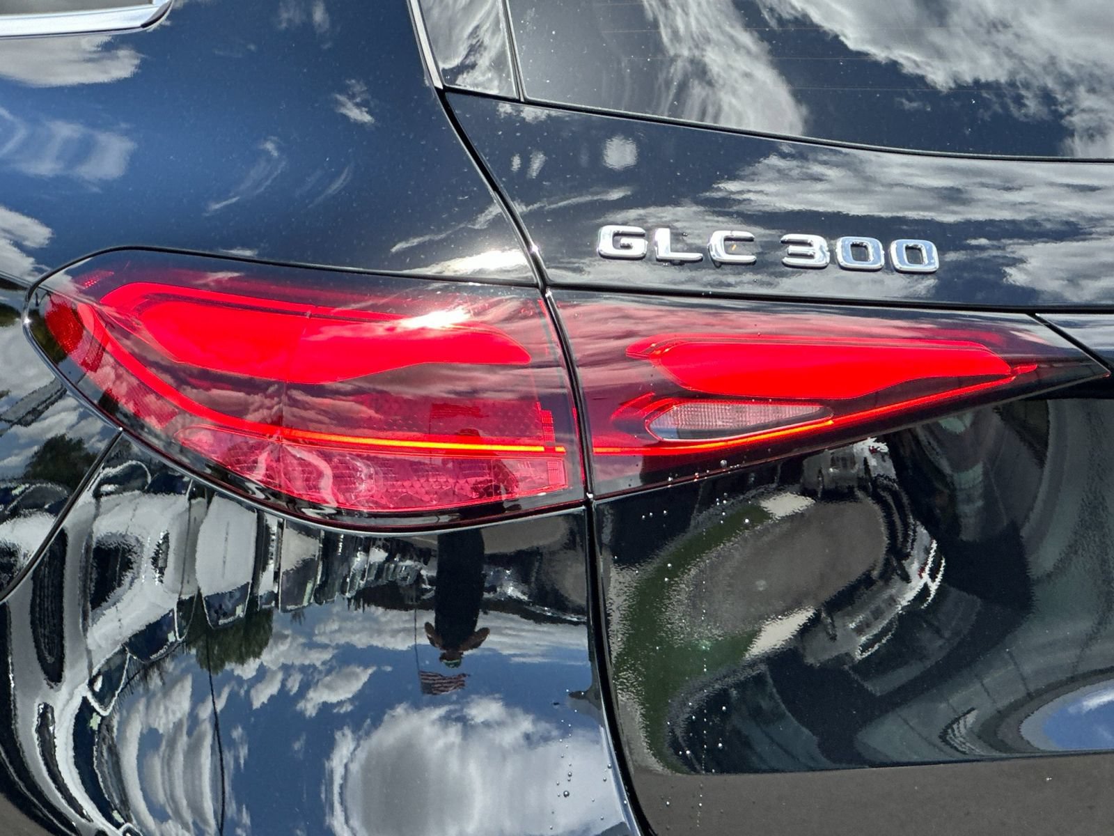 Certified 2026 Mercedes-Benz GLC 300 4MATIC image 32