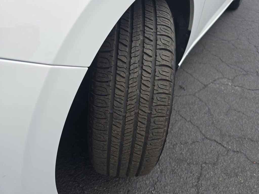 Used 2024 Nissan Sentra SV image 33