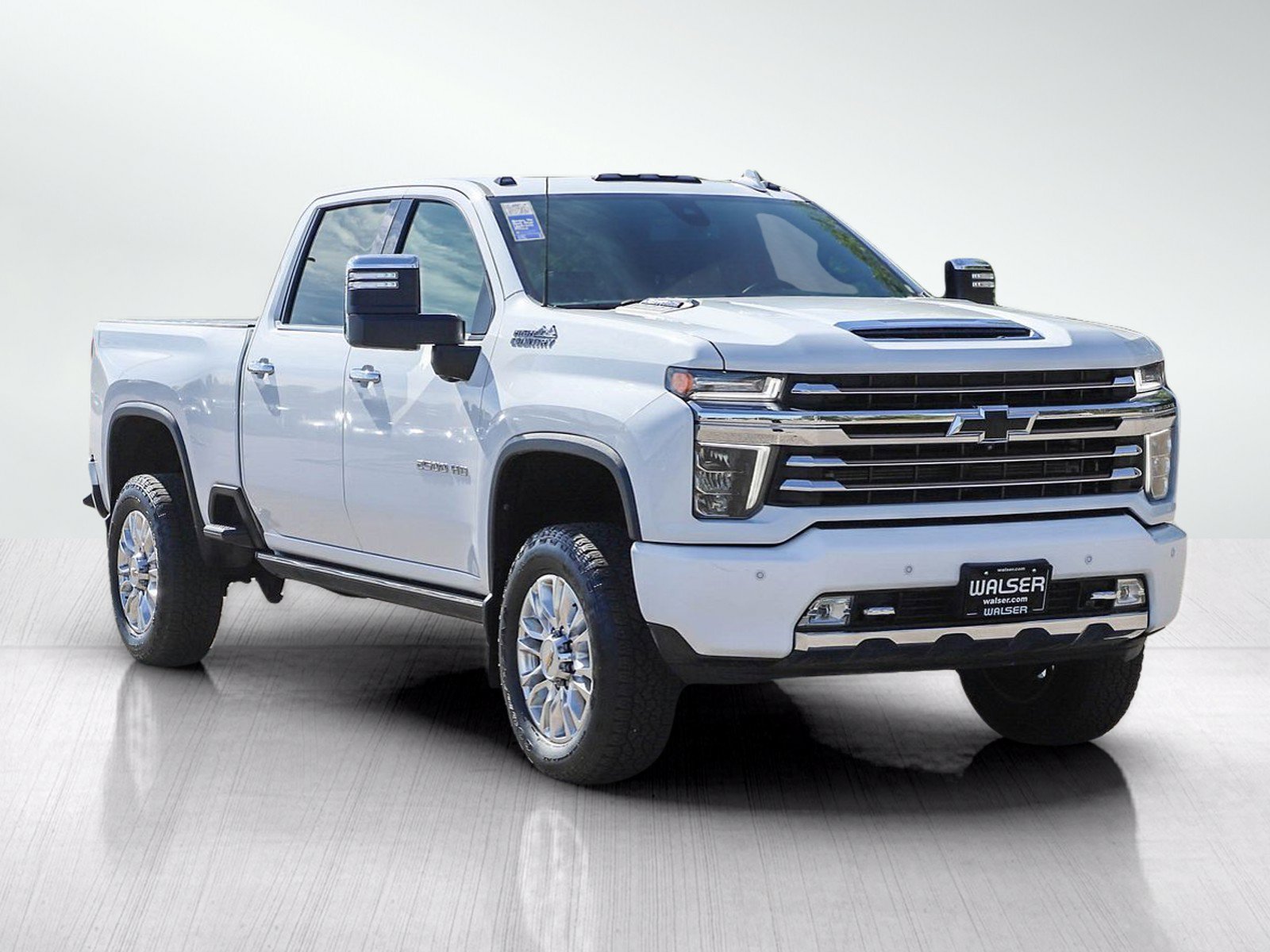 Used 2022 Chevrolet Silverado 2500 High Country w/ Safety Package II AWD/4WD image 7