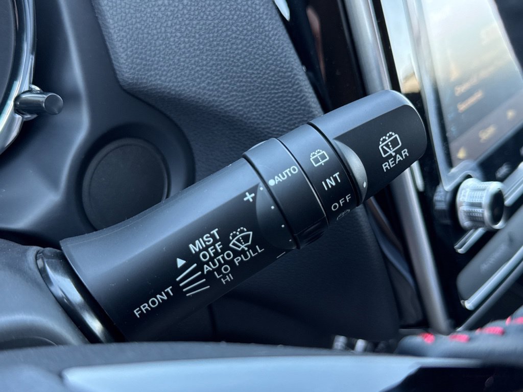 New 2027 Mitsubishi Outlander Sport LE FWD image 15