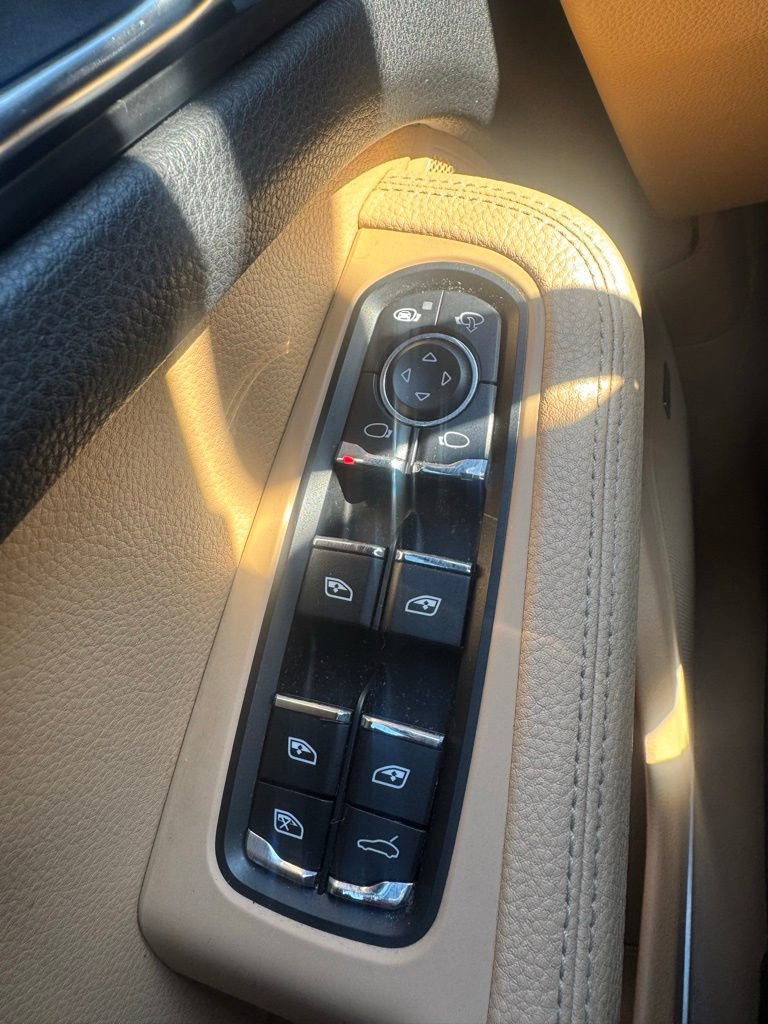 Used 2017 Porsche Macan S AWD/4WD image 20
