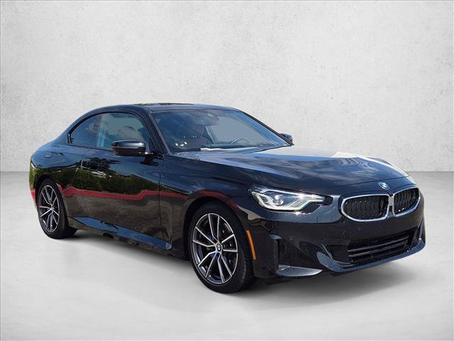 Certified 2024 BMW 230i Coupe w/ Premium Package RWD image 3