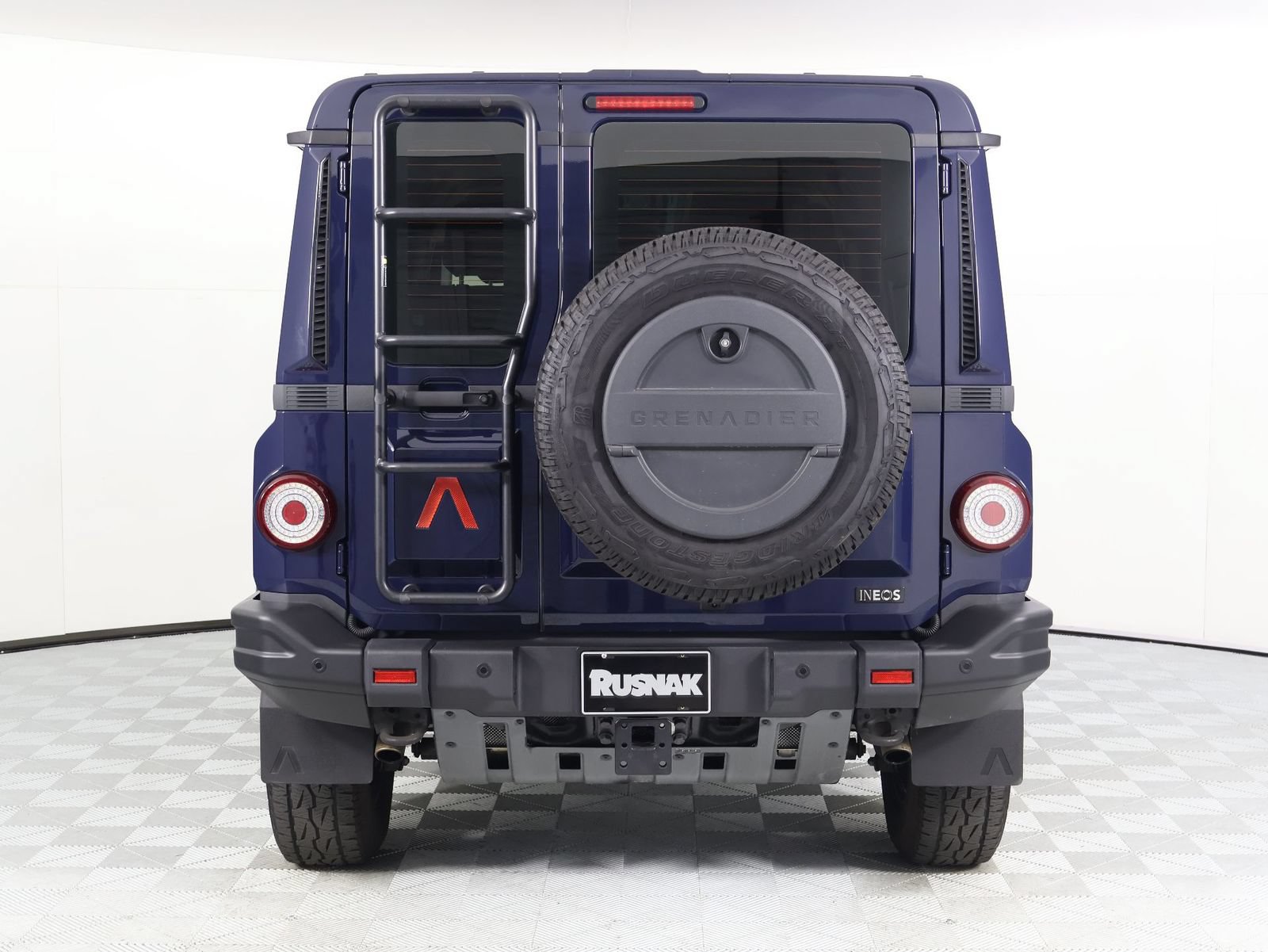 Used 2024 INEOS Grenadier Station Wagon AWD/4WD image 5