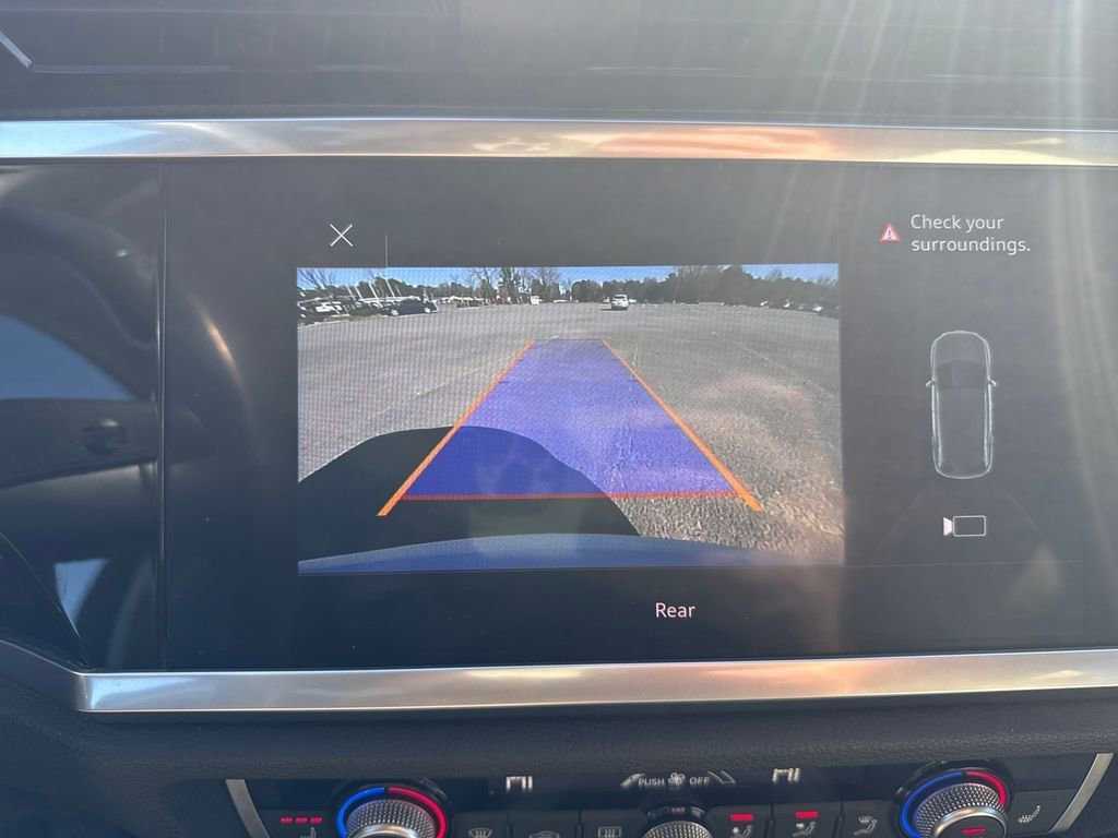 Used 2019 Audi Q3 2.0T Premium image 22