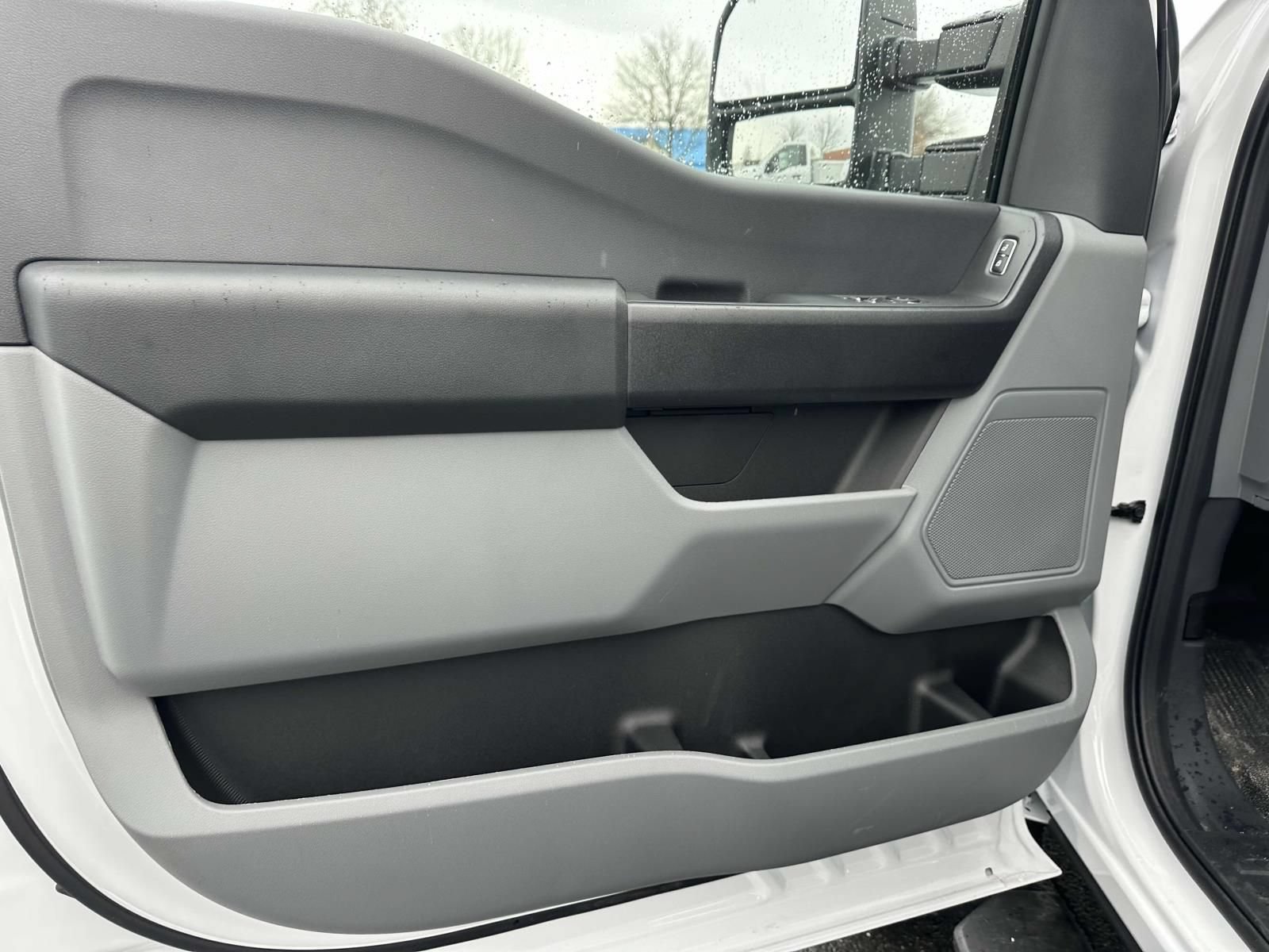 New 2024 Ford F450 XL w/ Snow Plow Prep Package AWD/4WD image 8