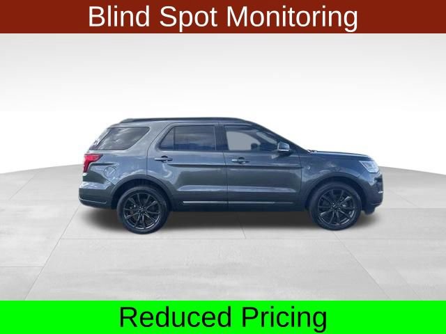 Used 2019 Ford Explorer XLT w/ Equipment Group 202A image 8