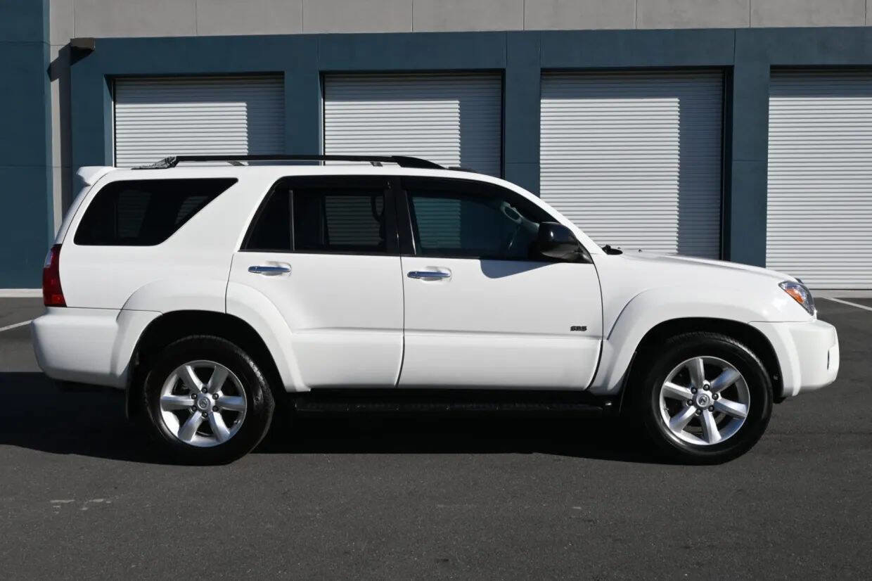 Used 2007 Toyota 4Runner 2WD image 3