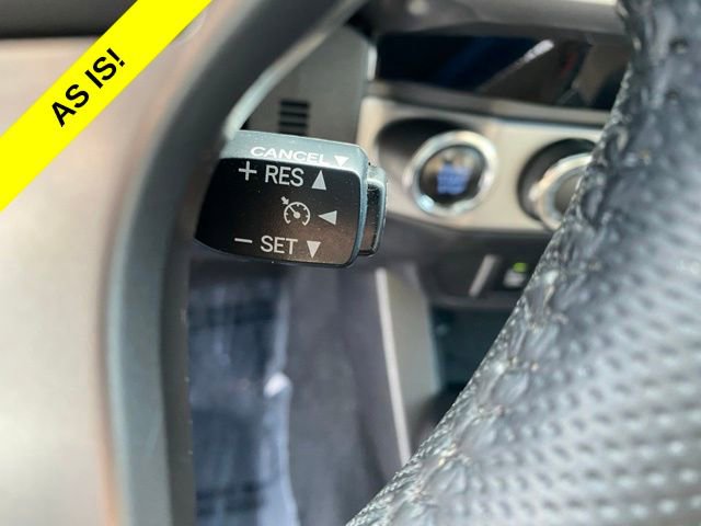 Used 2016 Toyota Tacoma Limited image 19