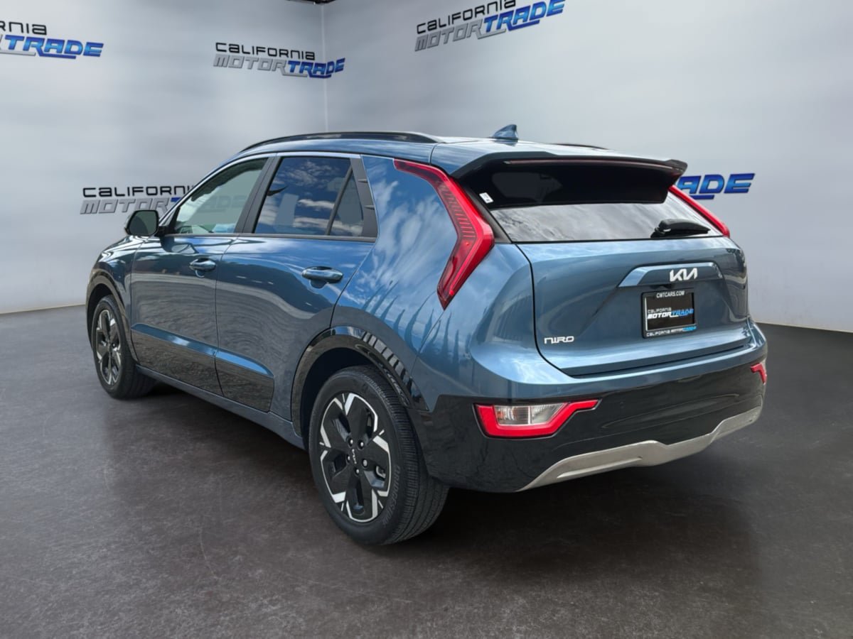 Used 2023 Kia Niro Wind FWD image 7