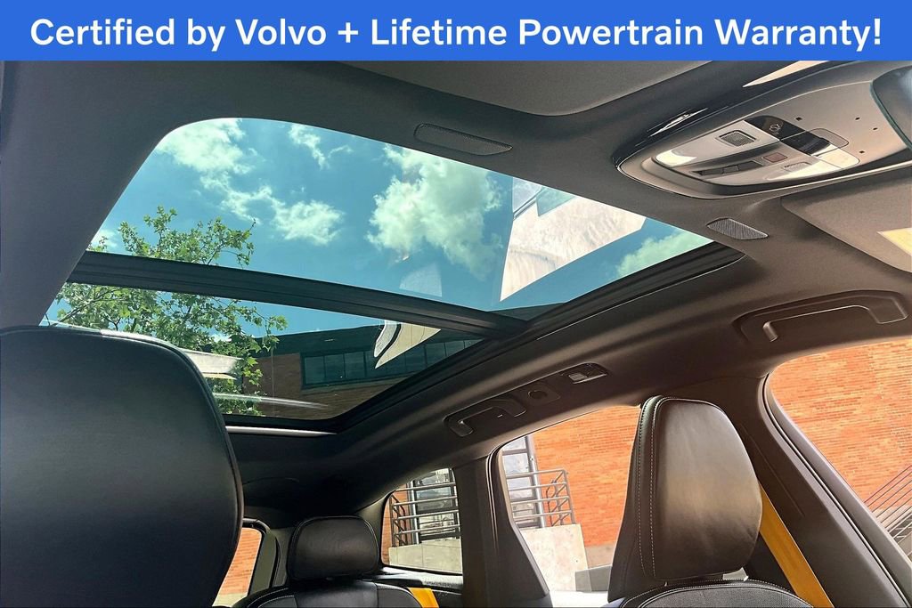 Used 2025 Volvo XC60 T8 Polestar image 22