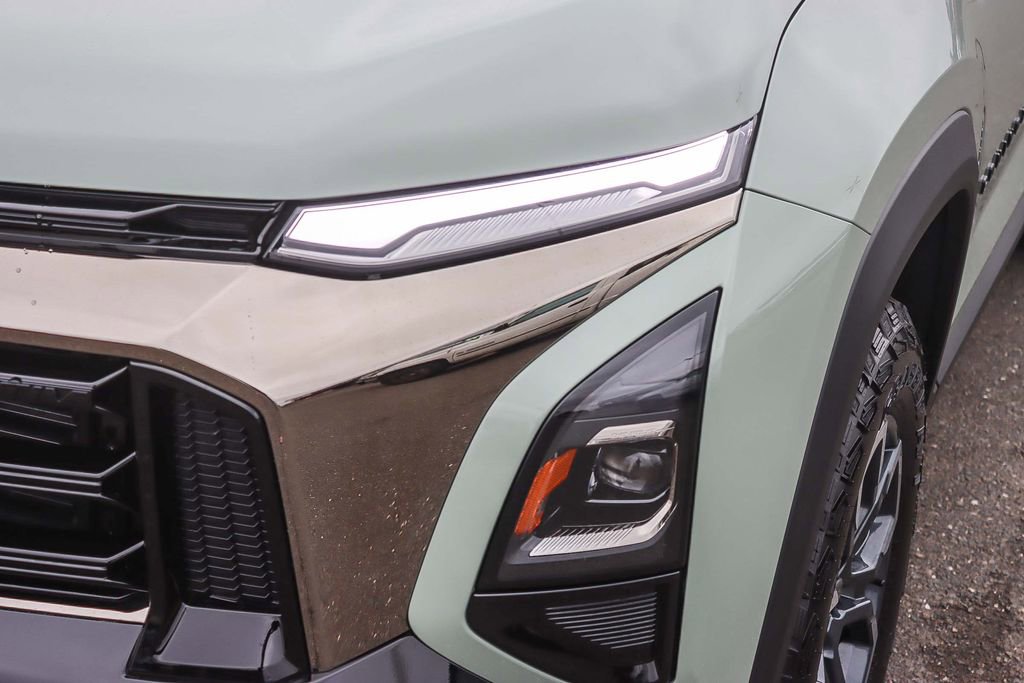 New 2026 Chevrolet Equinox ACTIV w/ Convenience Package III image 7