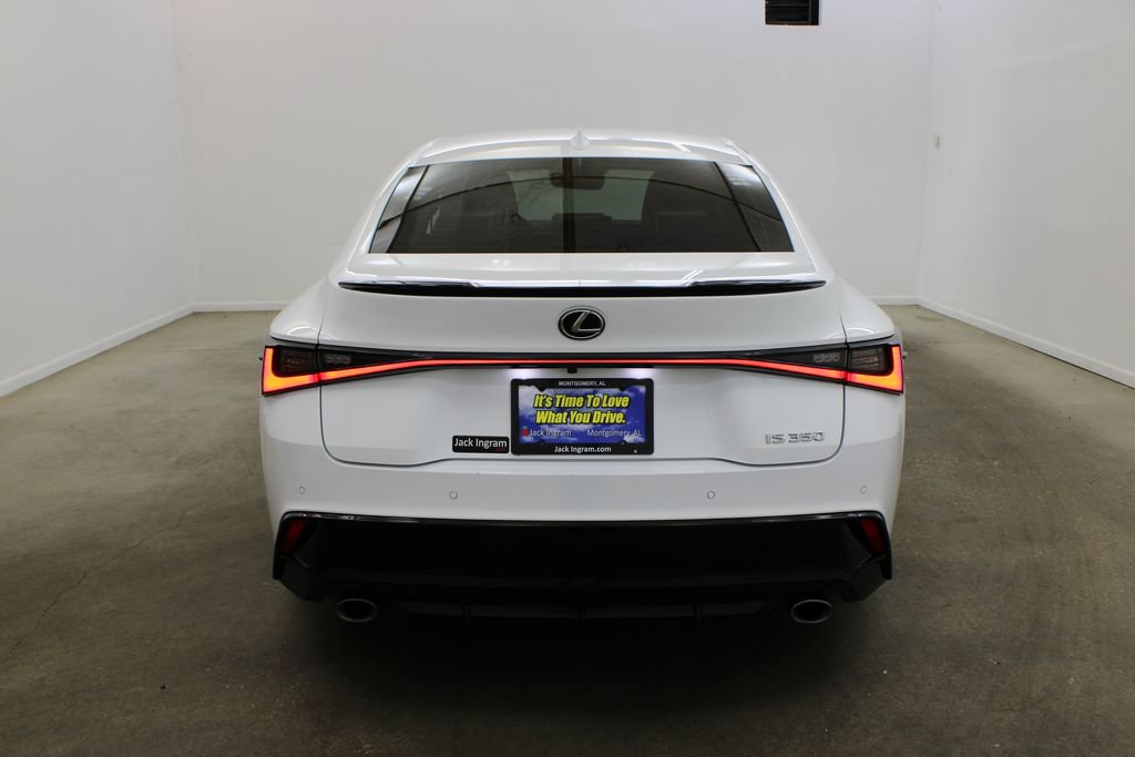 Used 2022 Lexus IS 350 F Sport RWD image 4