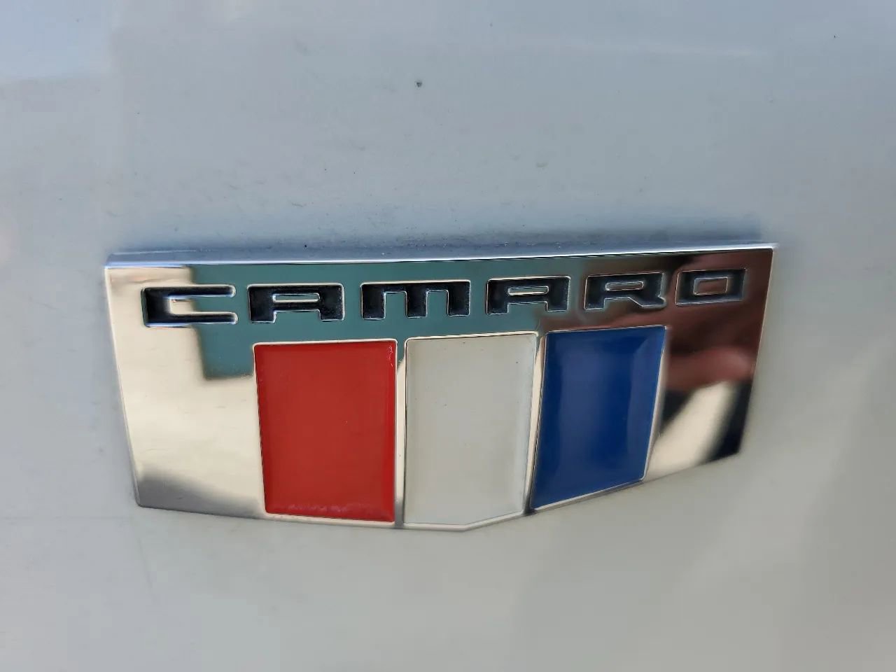 Used 2020 Chevrolet Camaro LT image 11