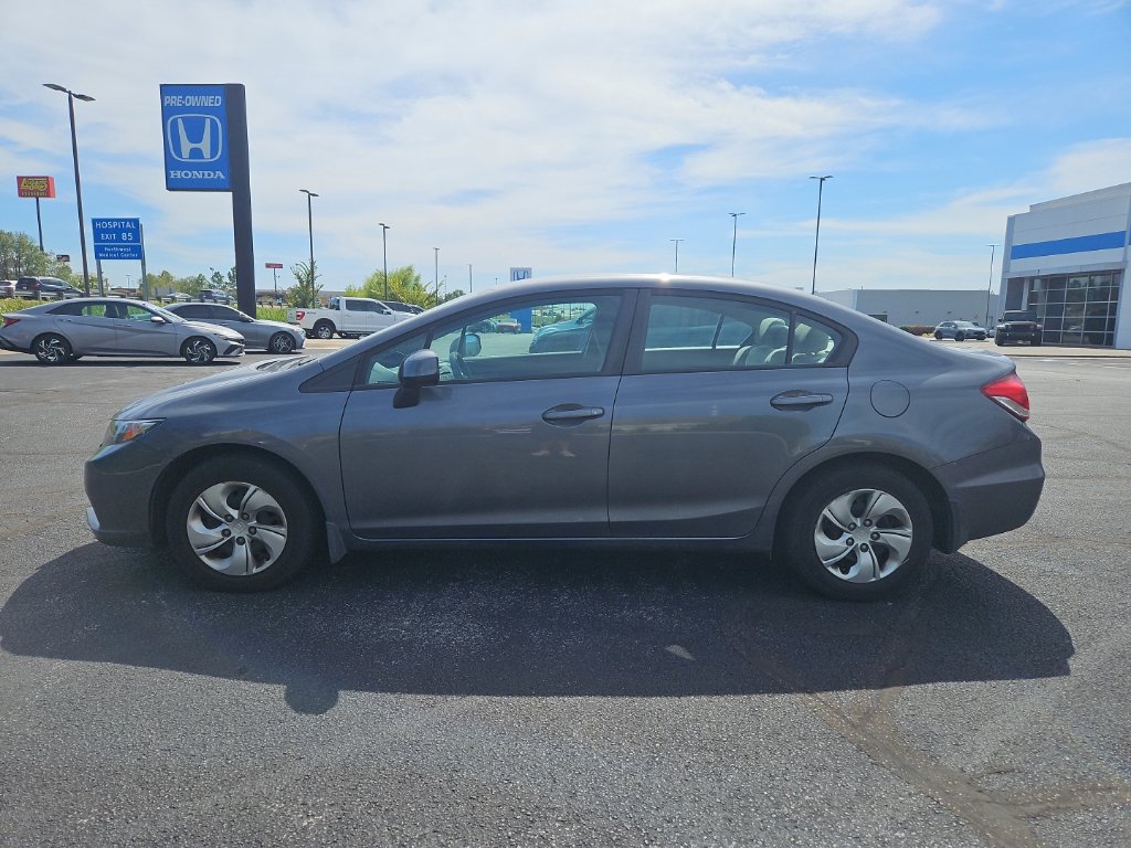 Used 2013 Honda Civic LX image 2