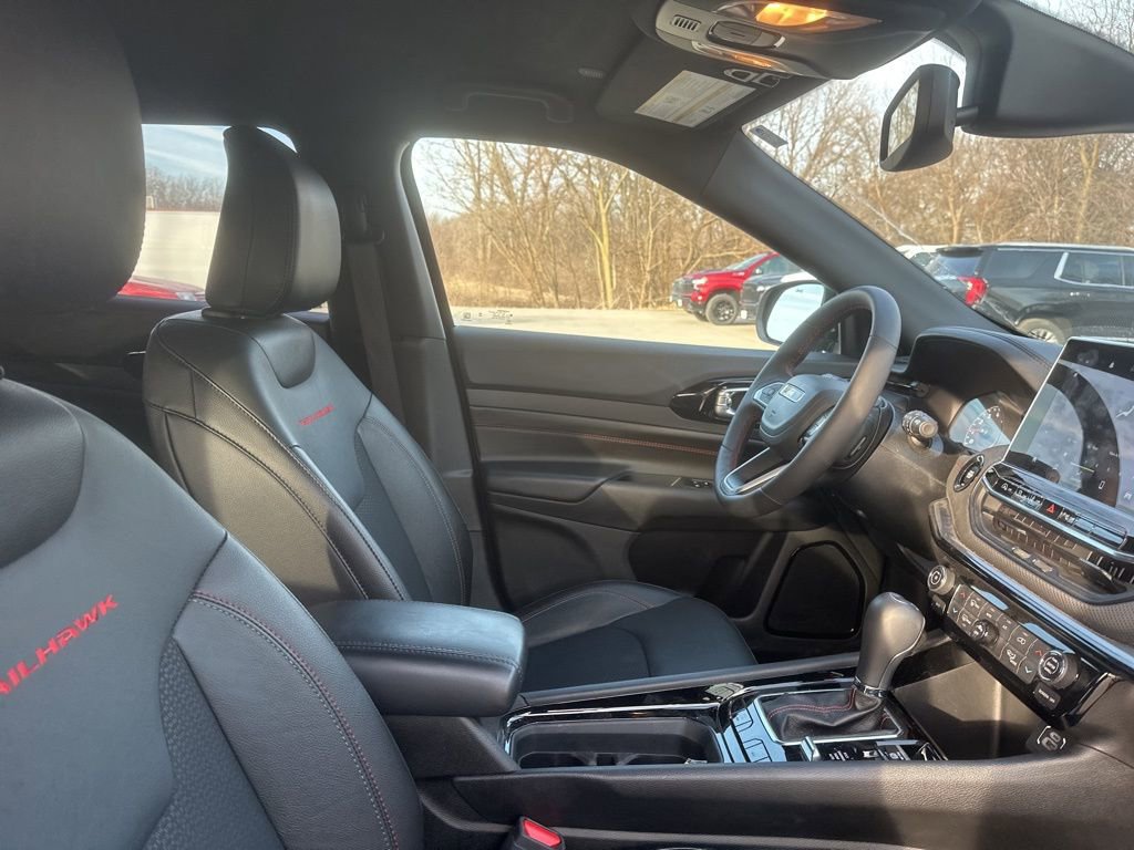 Used 2024 Jeep Compass Trailhawk w/ Trailhawk Convenience Group image 14