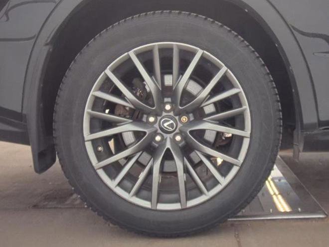 Used 2019 Lexus RX 450h F Sport image 2