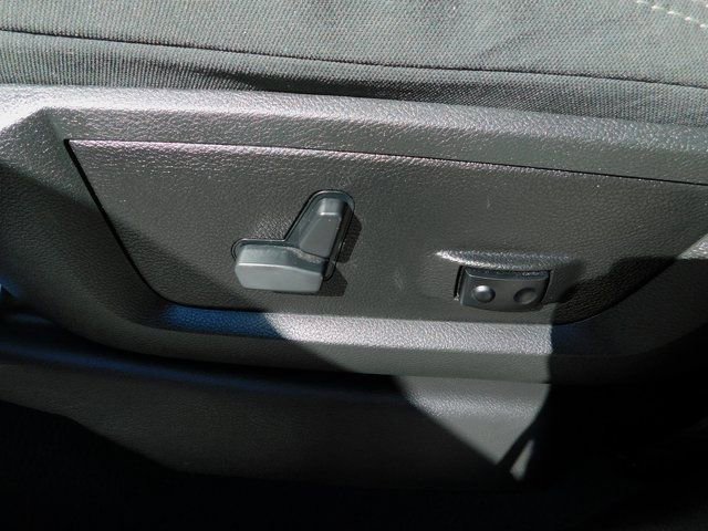 Used 2024 RAM 3500 Big Horn image 6