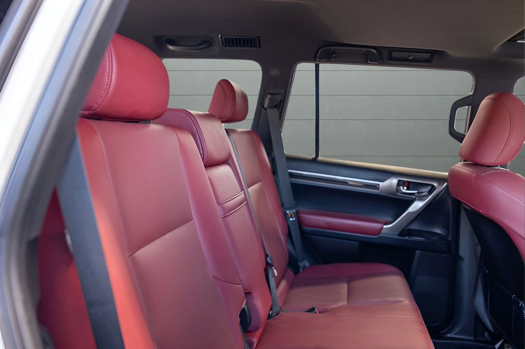Used 2021 Lexus GX 460 Premium w/ Premium Package AWD/4WD image 60