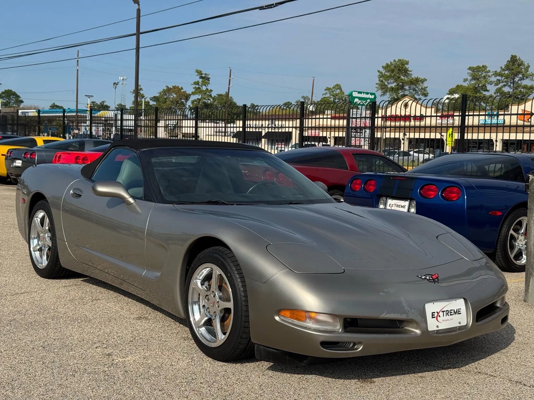Used 2000 Chevrolet Corvette Convertible w/ Memory Pkg image 37