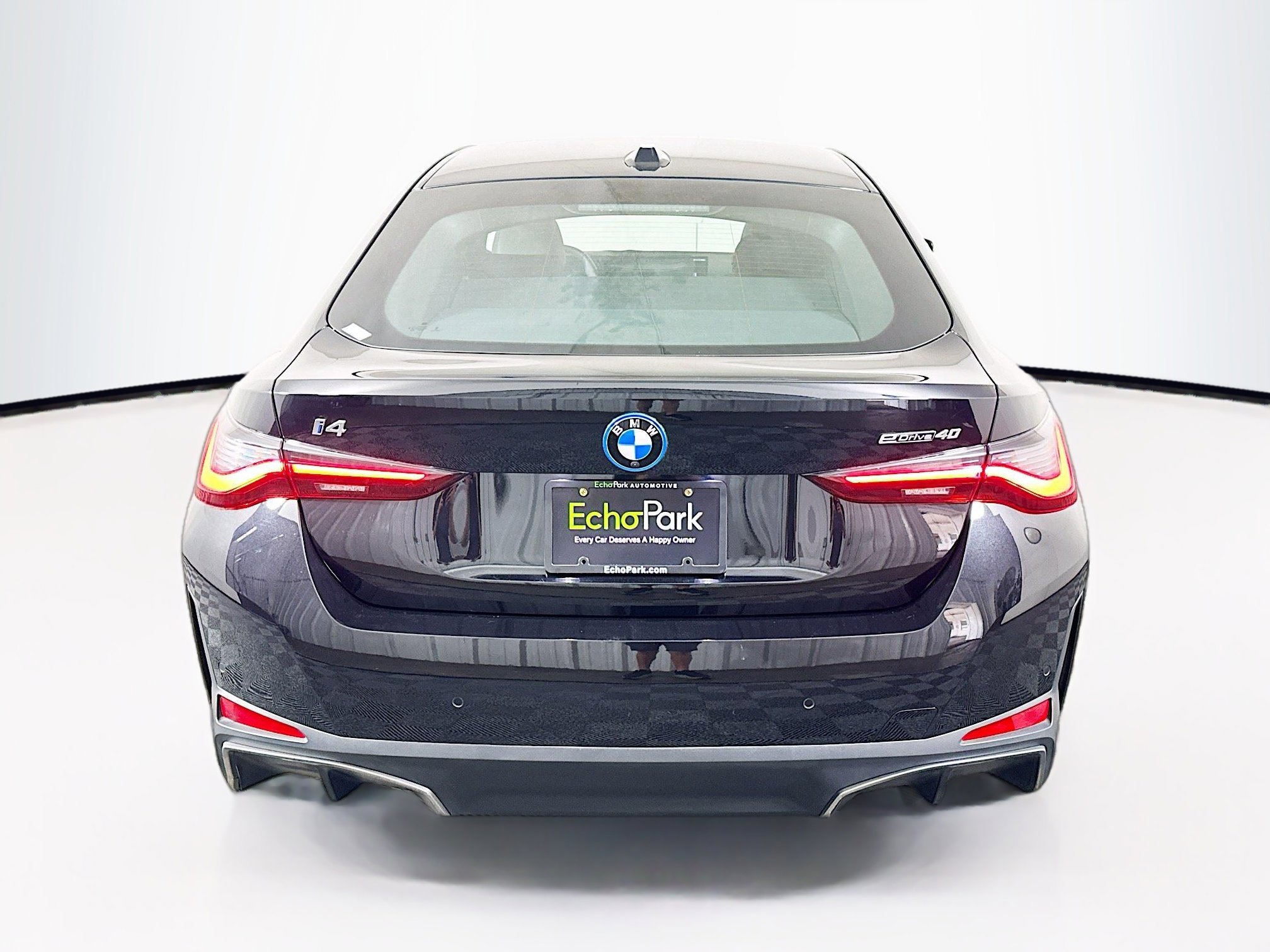 Used 2025 BMW i4 eDrive40 image 7