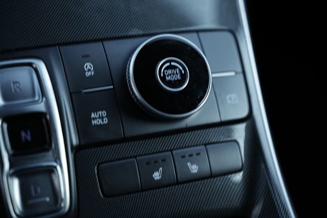 Used 2021 Hyundai Santa Fe SEL w/ Convenience Package image 38