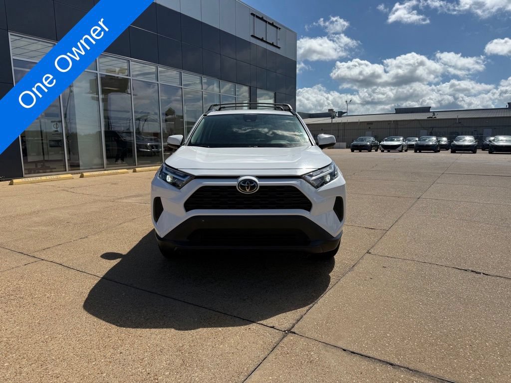 Used 2022 Toyota RAV4 XLE FWD image 8