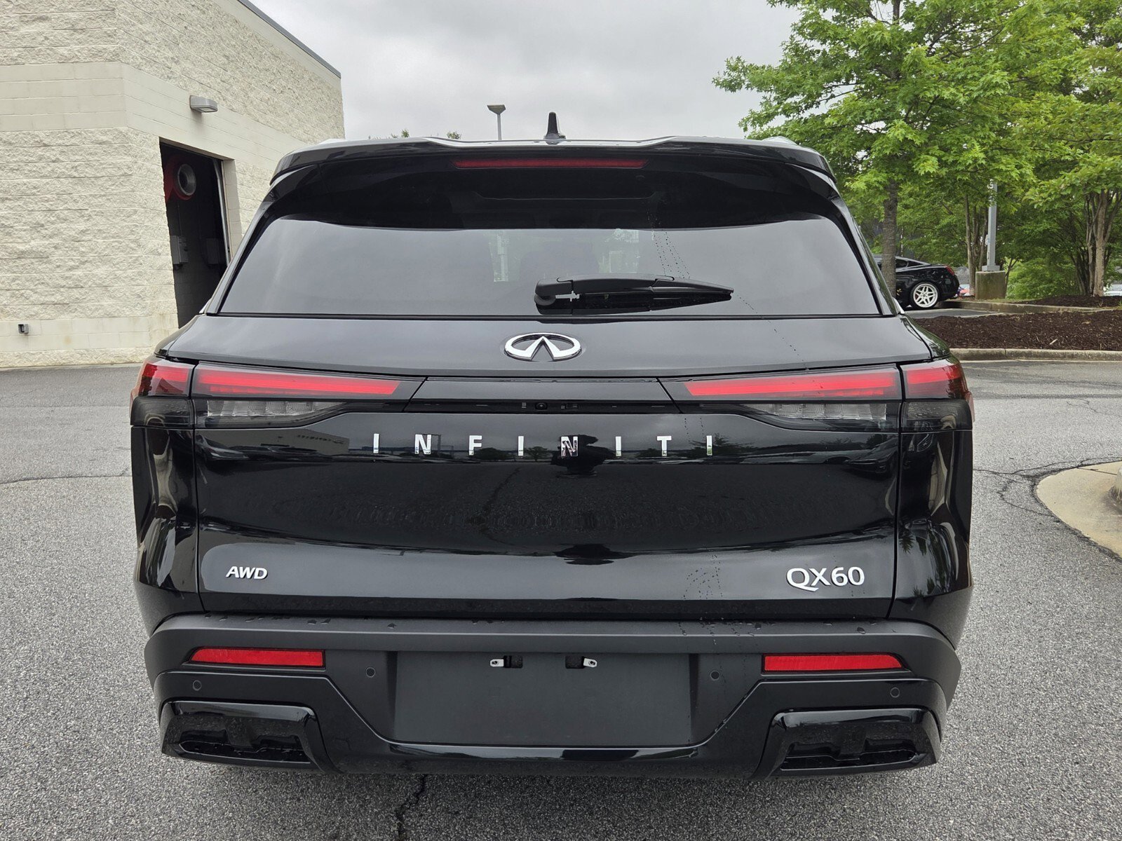 Used 2024 INFINITI QX60 Luxe AWD/4WD image 7