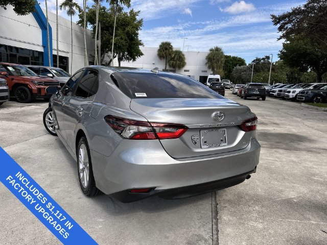 Used 2023 Toyota Camry LE FWD image 12