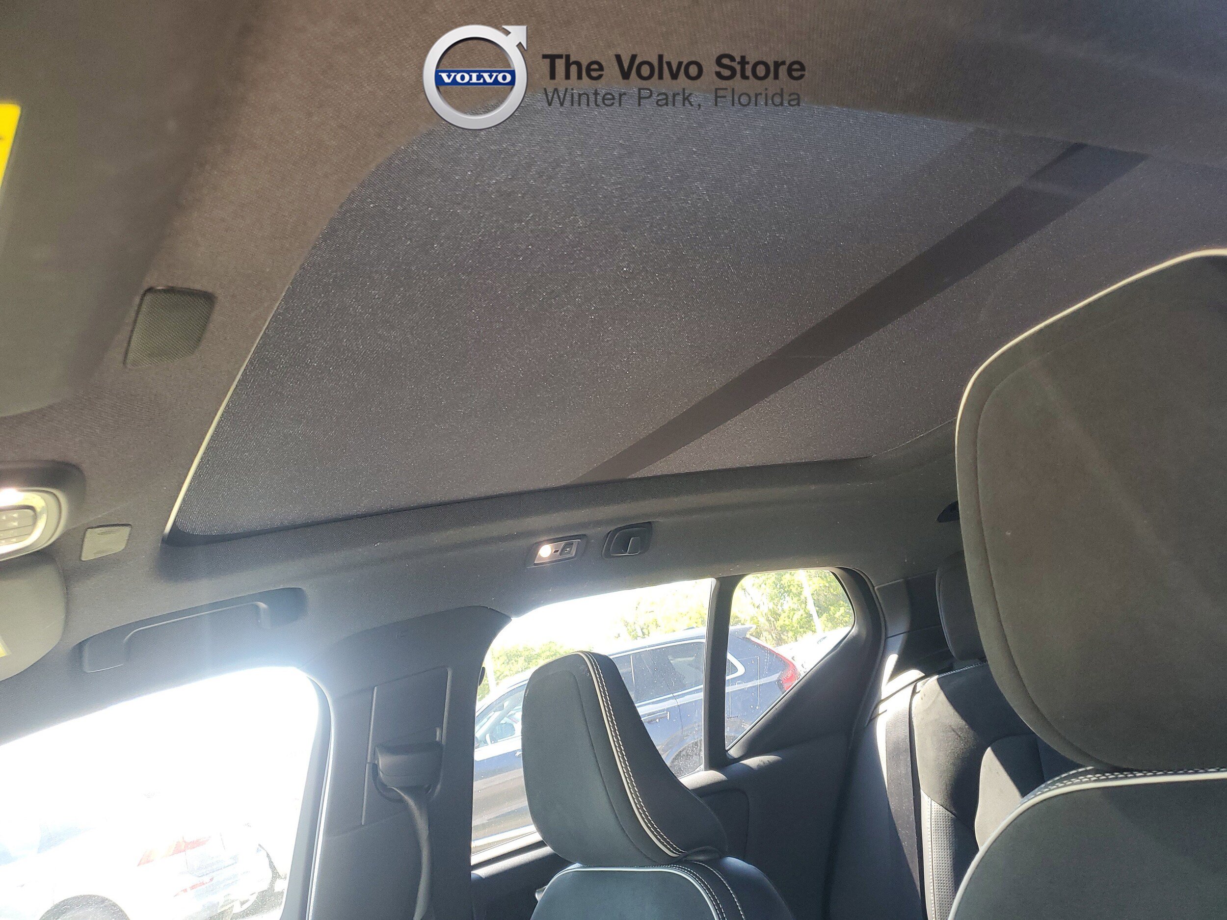 Used 2020 Volvo XC40 T5 R-Design AWD/4WD image 27