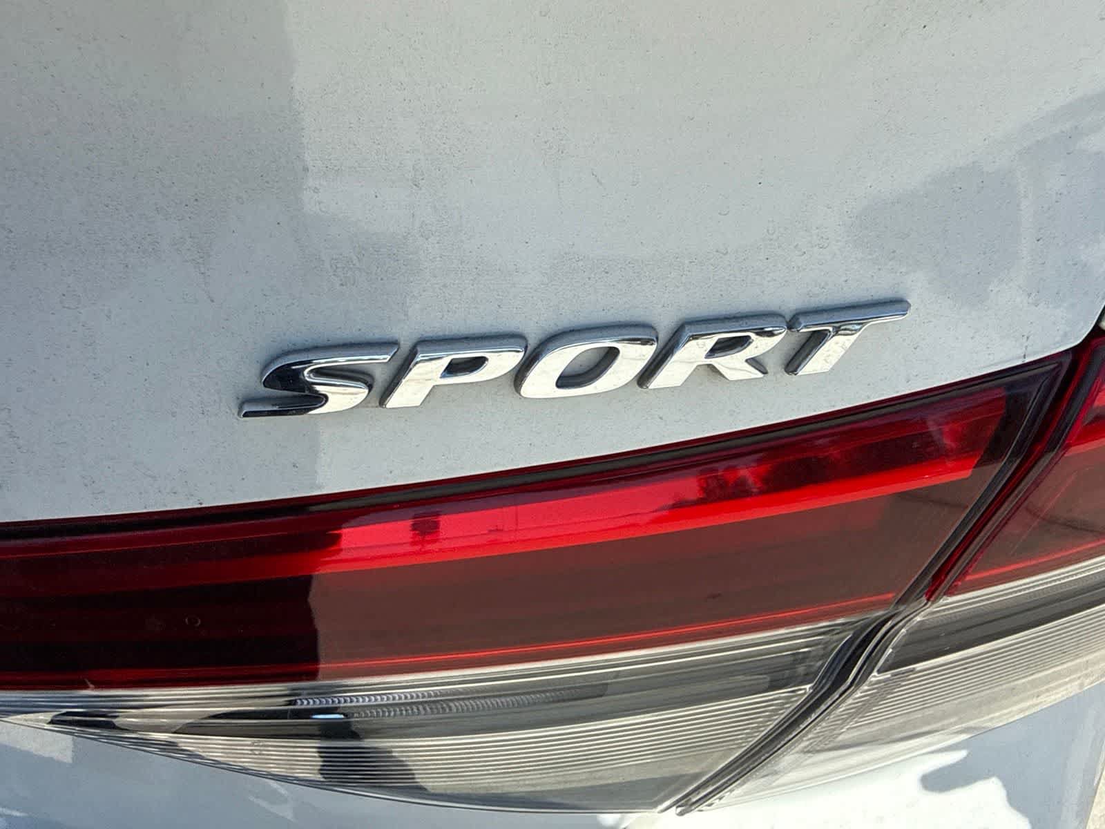 Used 2024 Honda Civic Sport image 13