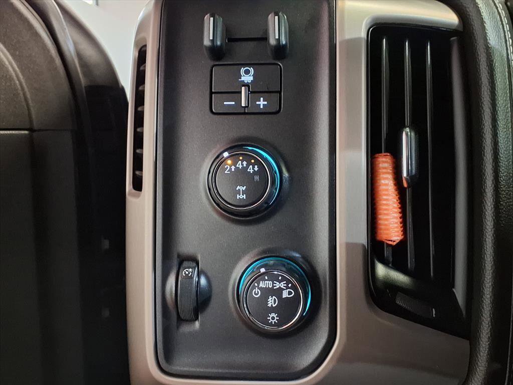 Used 2018 GMC Sierra 3500 Denali w/ Duramax Plus Package image 19