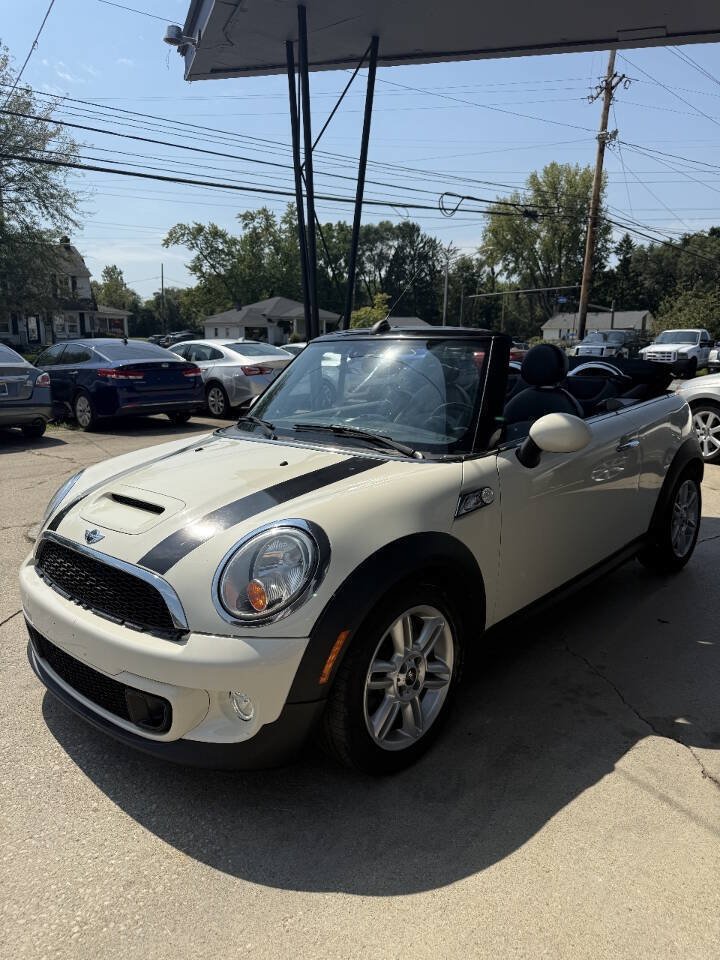 Used 2015 MINI Cooper S FWD image 2