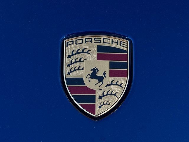Certified 2026 Porsche Macan AWD/4WD image 27