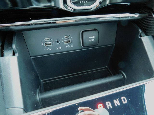 New 2026 Jeep Grand Cherokee Limited w/ Limited Altitude Package AWD/4WD image 19