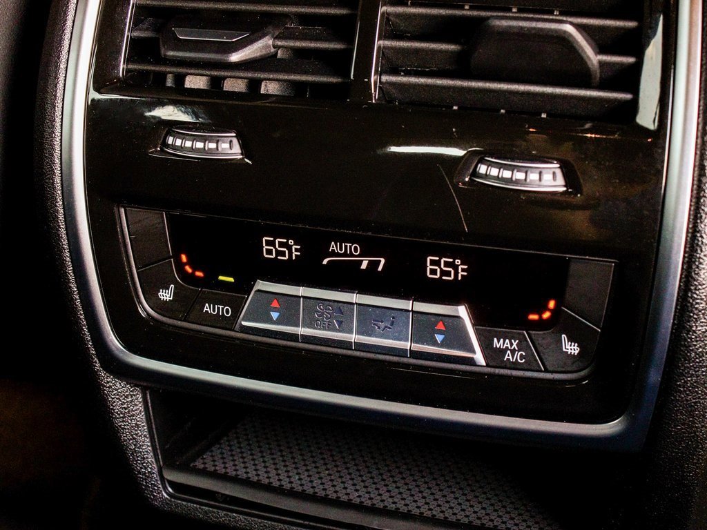 Used 2025 BMW X6 M Competition w/ Executive Package image 41