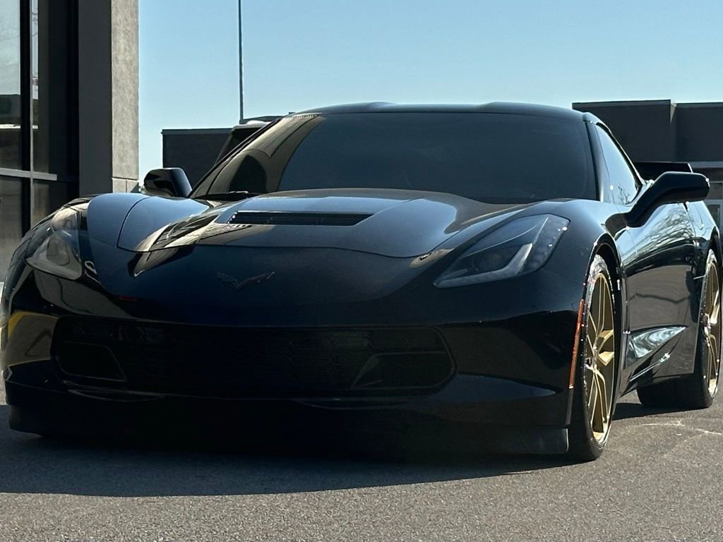 Used 2019 Chevrolet Corvette Stingray Coupe w/ 1LT image 6